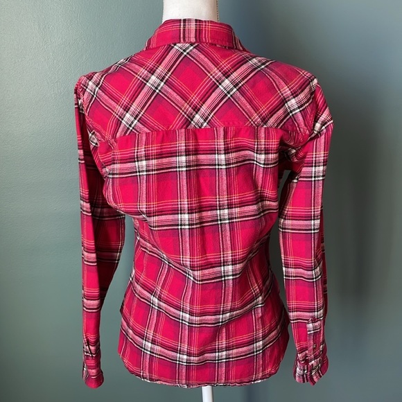 Carhartt Red Pink Multi Plaid Flannel Long Sleeve soft warm Top Small shirt - Picture 3 of 5